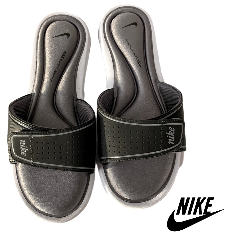 NIKE Slide Sandals